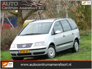 Volkswagen Sharan 2.0 Trendline ( 7-PERSOONS + INRUIL MOGELIJK )