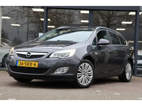 Opel Astra Sports Tourer 1.4 Turbo Cosmo|VERKOCHT!!