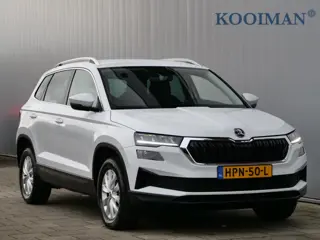 Škoda Karoq 1.5 TSI 150pk ACT Business Edition Automaat Apple Carplay / Camera / Keyless entry