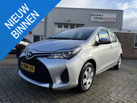 Toyota Yaris 1.0 VVT-i Aspiration | Dealeronderhouden | Cruise Control | Achteruitrijcamera |