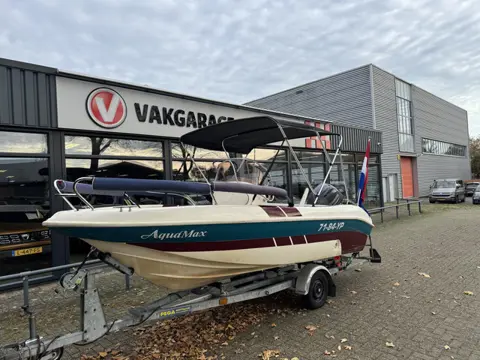 aquamax boot Aquamax speedboot 60 pk 6 persoons trailer pega-yamaha 60 pk
