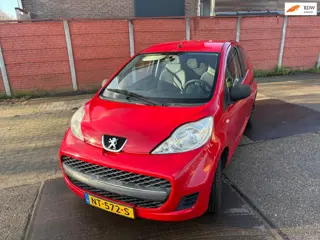 Peugeot 107 1.0-12V XR