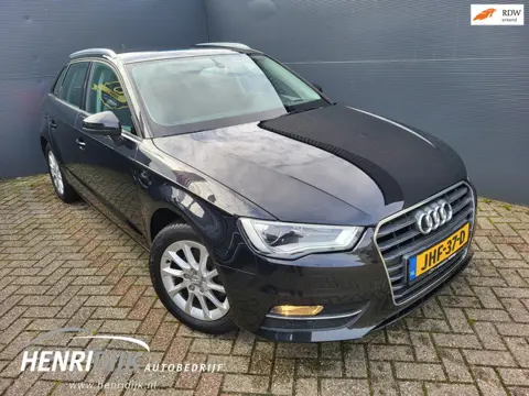 Audi A3 Sportback 1.4 TFSI Attraction Xenon / Stoelverwarming / Cruise / Navi / PDC