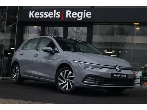 Volkswagen Golf 1.4 eHybrid Style Pano Memory IQ ACC Bliss Ambient Stuur+Stoelverwarming