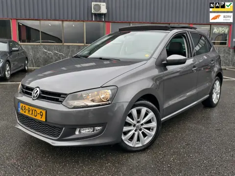 Volkswagen Polo 1.2 TSI Highline / DSG AUTOMAAT / PANO | ORG NL AUTO / NAP /