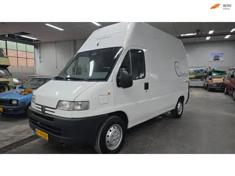 Peugeot Boxer 350 MHS 2.5 paardenwagen!! Zeer netjes elektrische klep.