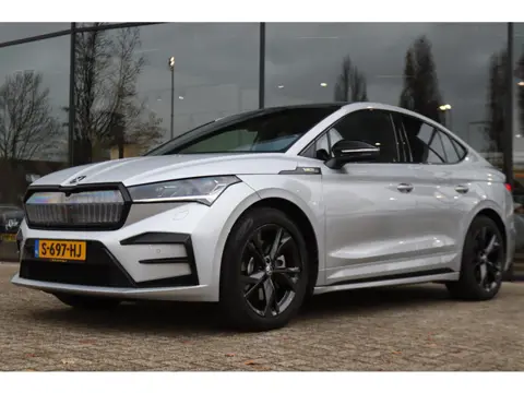 SKODA ENYAQ COUPÉ 80 RS | SOH 93% | PANO | RS ZETELS | ACC | MATRIX LED | WARMTEPOMP | CARPLAY | CAM