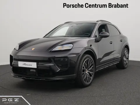Porsche Macan 4