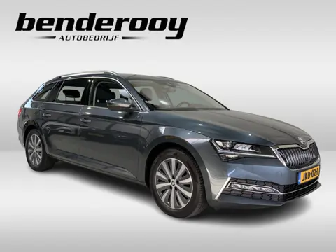 Škoda Superb Combi 1.4 TSI iV 218pk | Trekhaak | Elektrische stoelen