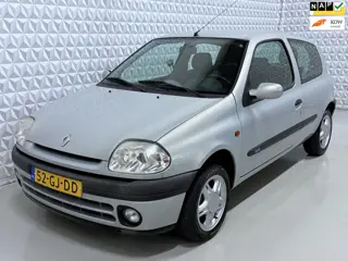 Renault Clio 1.2 RN in nette/verzorgde staat! 186.000km (2000)