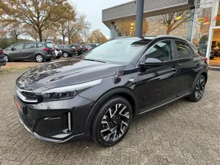 Kia XCeed 1.5 T-GDi DynamicLine, Automaat, Apple carplay, Half leer, Stoel/stuur verwarming, etc.