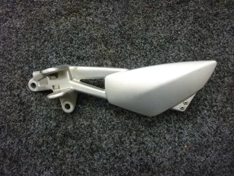 RECHTER SCHETSPLAAT BMW K 1300 S 2008 - 2013