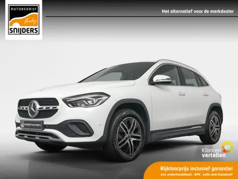 Mercedes-Benz GLA 250 e Business Solution Luxury Limited | Trekhaak | Navi | Xenon/LED | Ambilight -