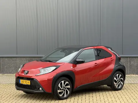 Toyota Aygo X 1.0 VVT-i S-CVT Camera, stoelverw (bj 2024)