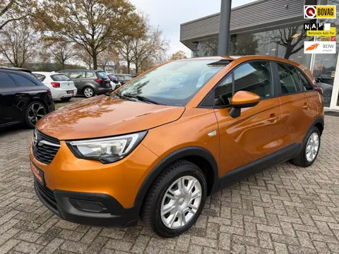 Opel Crossland X 1.2 Online Edition, Clima, Apple carplay, Navigatie, etc