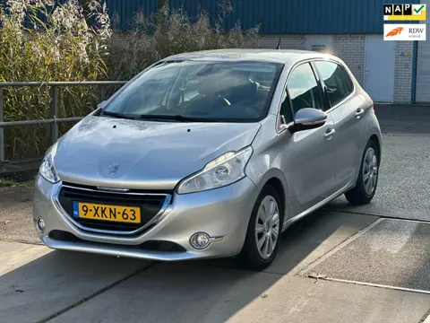 Peugeot 208 1.6 VTi Allure Automaat! Clima! PDC! LM velgen! 91.800 KM NAP!
