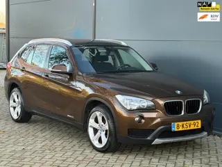 BMW X1 SDrive20i Executive NAVI CLIMA CRUISE TREKHAAK