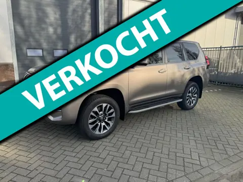 Toyota Land Cruiser 2.8 D-4D 204PK, BPM VRIJ Professional Van, RIJKLAAR, Camera, Leder, Stoelventila