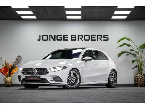 Mercedes-Benz A-klasse 180 Business Solution AMG |Pano|Sfeer|Camera