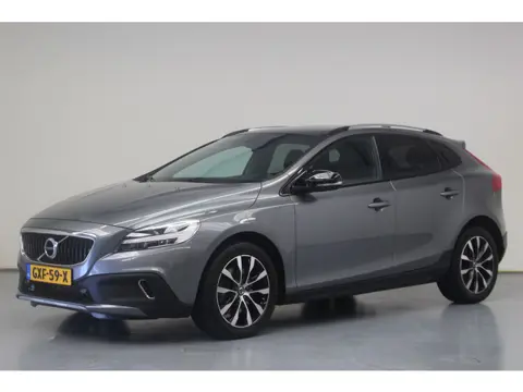 Volvo V40 Cross Country T3 Polar+ Luxury | Rijklaarprijs | Trekhaak |