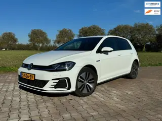 Volkswagen GOLF 1.4 TSI PHEV GTE 205PK PLUG- IN| NAVI| STANDKACHEL| ADAP. CRUISE|Led |