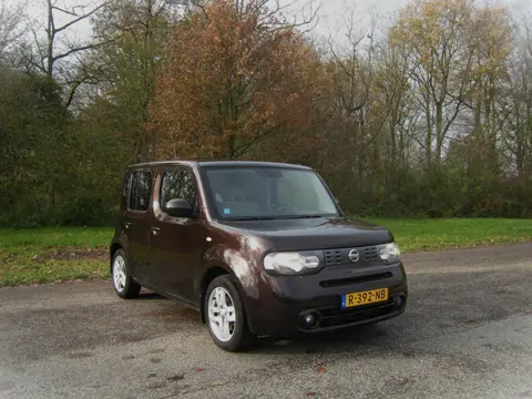 Nissan Cube 1.6 Zen . Airco . Cruiscontrol . Navigatie . Panoramadak . Nw APK 2027