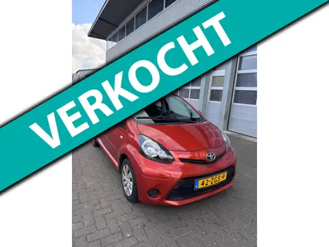 Toyota Aygo 1.0 VVT-i Comfort Orange