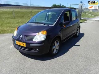 Renault Modus 1.6-16V Privilège