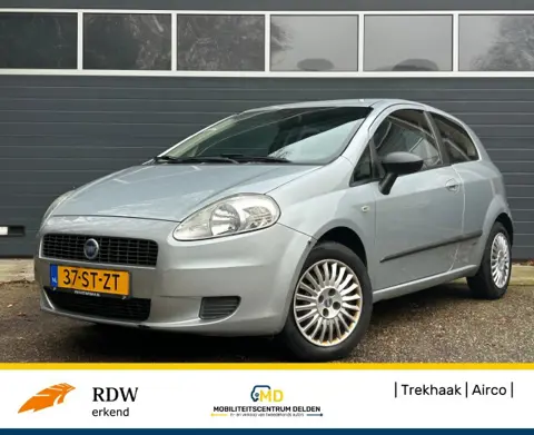 FIAT PUNTO 1.2 SPORTSOUND / Trekhaak / Airco /