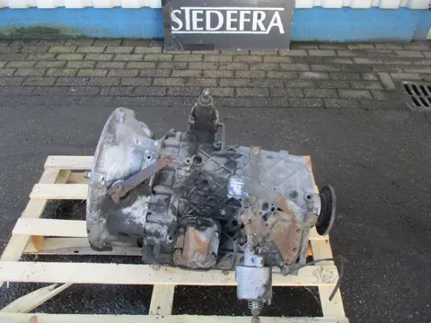 ZF Gearbox ZF , 8 pieces in stock