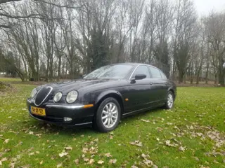 Jaguar S-type 2.5 V6 Executive