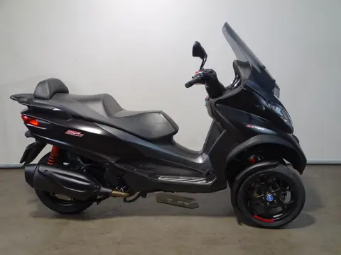 Piaggio MP3 400 SPORT HPE (bj 2022)