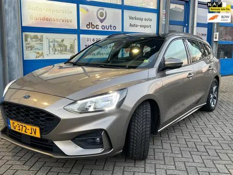 Ford Focus Wagon 1.0 EcoBoost ST Line Business, PANO, APK