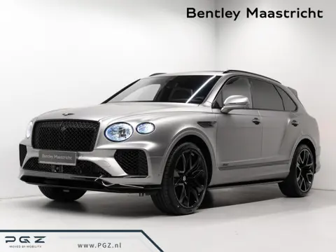 Bentley Bentayga Speed STONE VENEER | AKRAPOVIC