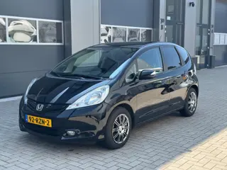 Honda Jazz 1.4 Hybrid Elegance