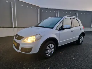 Suzuki SX4 1.6 Expressive (bj 2013)