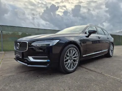 Volvo V90 2.0 T8 AWD Momentum Pro