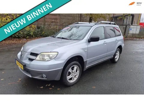 Mitsubishi Outlander Sport 2.0 Invite+ LEUKE AUTO RIJDT EN SCHAKELT GOED