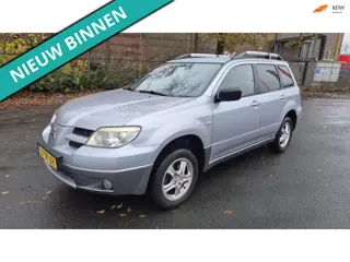 Mitsubishi Outlander Sport 2.0 Invite+ LEUKE AUTO RIJDT EN SCHAKELT GOED