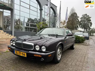 Jaguar XJ 3.2 V8 Executive aut 213000 km N.A.P nieuwe apk