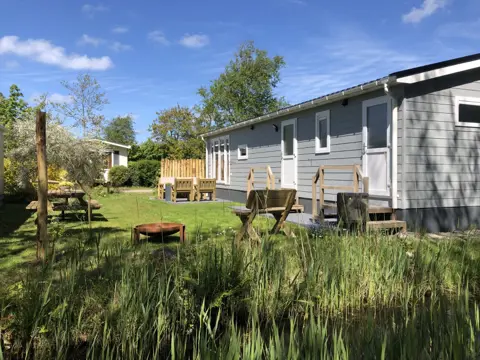 Modern chalet gelegen aan de bosrand