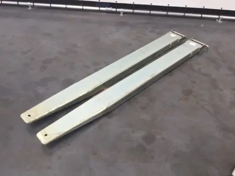 Diversen Orangeparts 2000 mm (bj 2020)