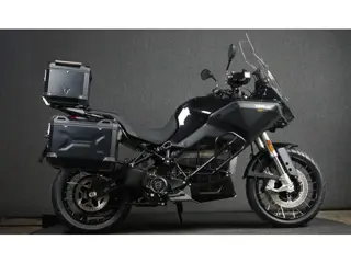 zero DSR/X 17.3 € 1.500 IN PRIJS VERLAAGD OP HET SHOWROOMMODEL!!