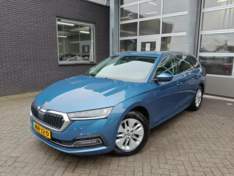Skoda Octavia Combi 1.0 TSI Sport Business | Keyless | Carplay | Vitrual Cockpit | ACC | Rij-onderst