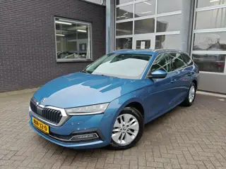 Skoda Octavia Combi 1.0 TSI Sport Business | Keyless | Carplay | Vitrual Cockpit | ACC | Rij-onderst