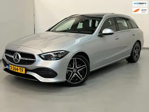 Mercedes-Benz C-klasse Estate 220d / Pano / BTW / 18" AMG / Trekhaak