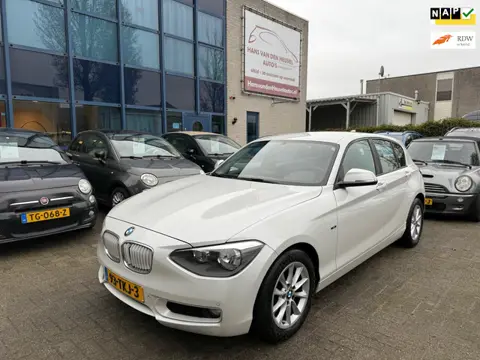 BMW 1-serie 118i Business+ Airco, Navi, APK 11/26