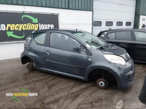 Citroën C1 onderdelen (kleur: KTA) donorauto (bj 2005)