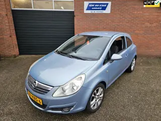 Opel Corsa 1.4-16V 10-2008 - APK