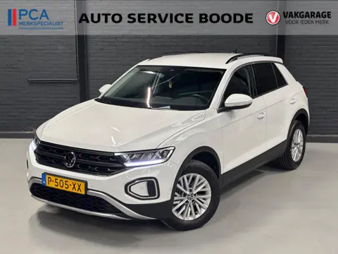 Volkswagen T-Roc 1.5 TSI (150 pk) Life automaat - adapt. cruise - parkeerhulp